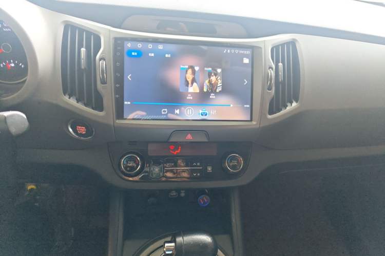 Used Kia Sportage R 2015 2.0L Automatic Two-Wheel Drive GLS Audio And AC Panel
