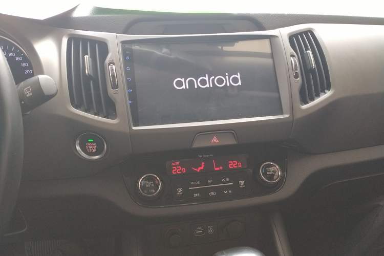 Used Kia Sportage R 2015 2.0L Automatic Two-Wheel Drive GLS Audio And AC Panel