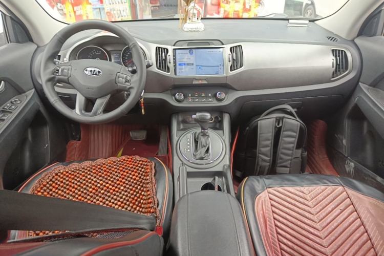 Used Kia Sportage R 2015 2.0L Automatic Two-Wheel Drive GL Center Console