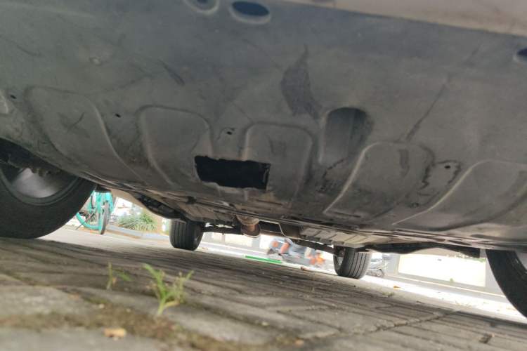 Used Kia Sportage R 2015 2.0L Automatic Two-Wheel Drive DLX Model Chassis Front
