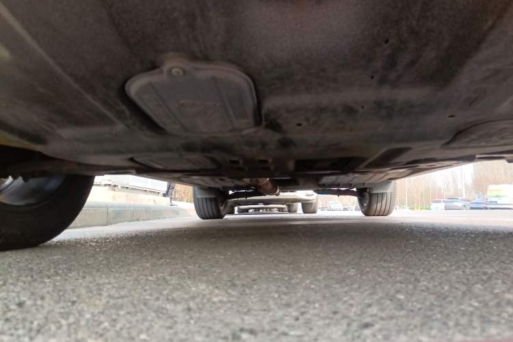 Used Kia Sportage R 2015 2.0L Automatic Two-Wheel Drive DLX Model Chassis Front