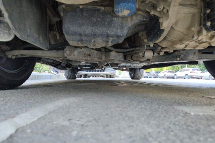Used Kia Sportage R 2015 2.0L Automatic Two-Wheel Drive DLX Model Chassis Front