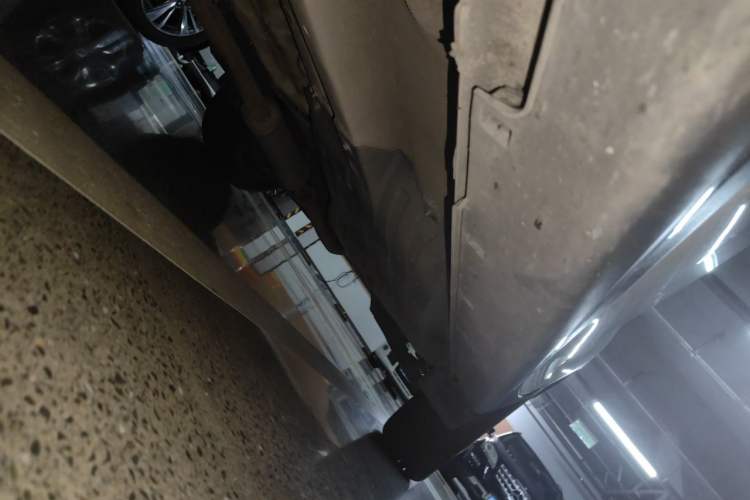 Used Kia Sportage R 2015 2.0L Automatic Two-Wheel Drive DLX Model Chassis Front Left