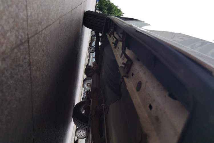 Used Kia Sportage R 2015 2.0L Manual Two-Wheel Drive GL Model Chassis Front Right