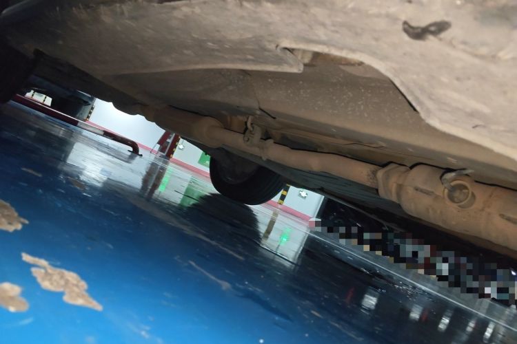 Used Kia Sportage R 2015 2.0L Automatic 2WD Premium Edition Chassis Front Right