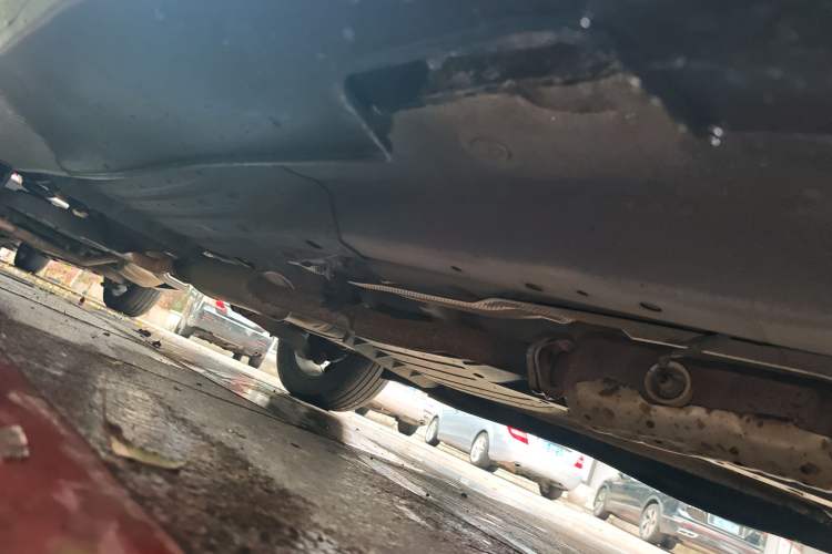 Used Kia Sportage R 2015 2.0L Automatic Two-Wheel Drive DLX Model Chassis Front Right