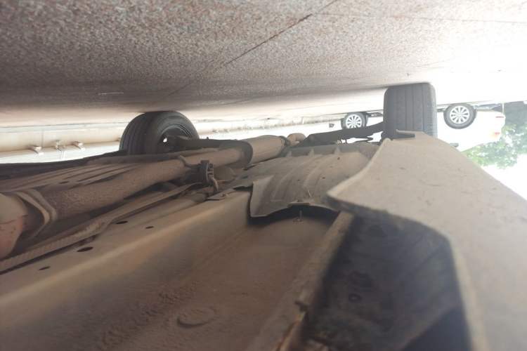 Used Kia Sportage R 2015 2.0L Automatic Two-Wheel Drive DLX Model Chassis Front Right