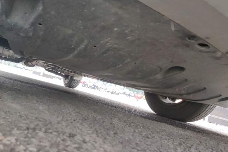 Used Kia Sportage R 2015 2.0L Automatic Two-Wheel Drive GL Chassis Front Right