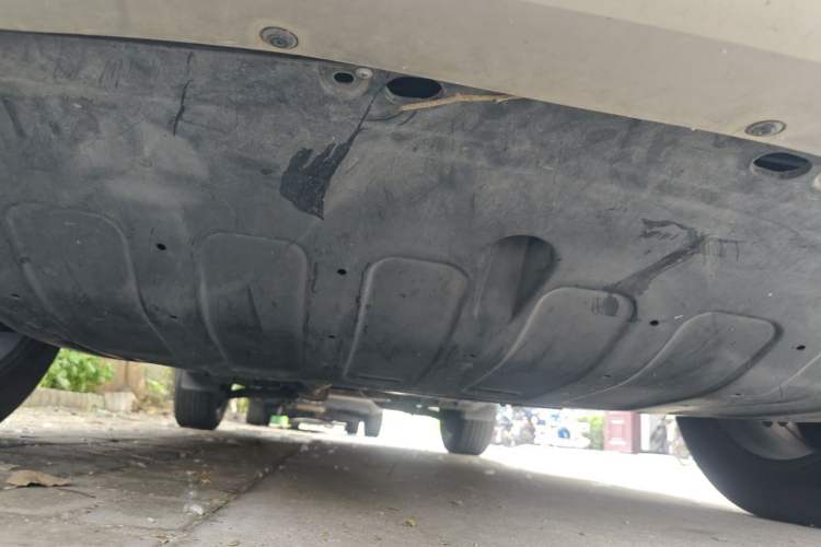 Used Kia Sportage R 2015 2.0L Automatic Two-Wheel Drive DLX Model Chassis Front