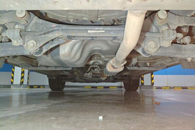 Used Kia Sportage R 2015 2.0L Automatic Two-Wheel Drive DLX Model Chassis Rear