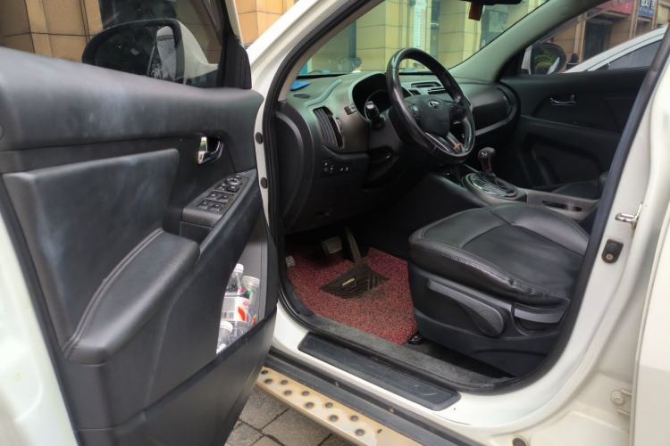 Used Kia Sportage R 2015 2.0L Automatic 2WD Premium Edition Driver Seat