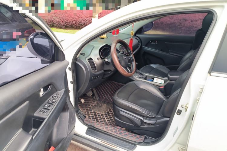 Used Kia Sportage R 2015 2.0L Automatic Two-Wheel Drive DLX Model Driver Seat
