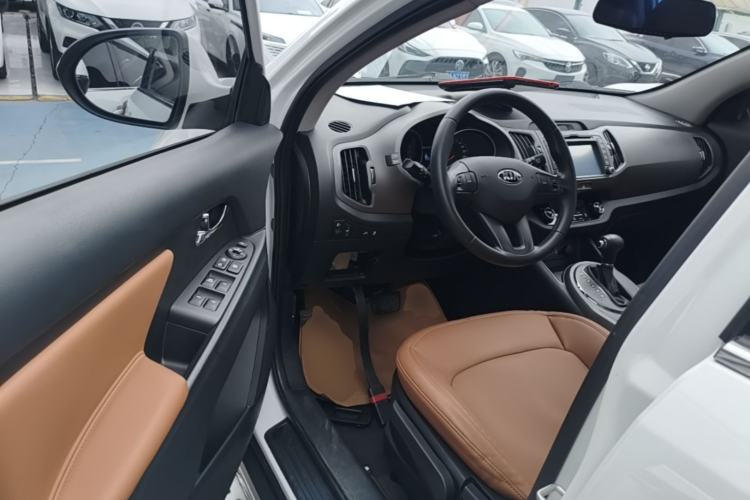 Used Kia Sportage R 2015 2.0L Automatic Two-Wheel Drive GLS Driver Seat