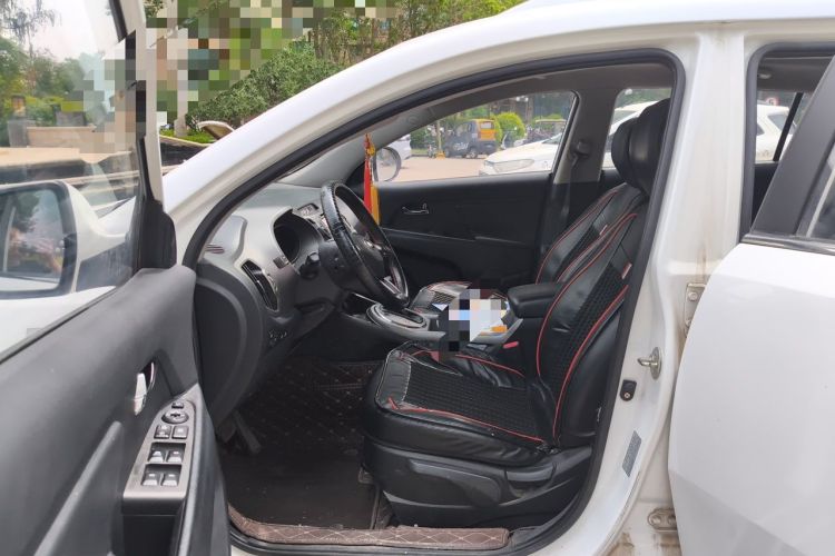 Used Kia Sportage R 2015 2.0L Automatic Two-Wheel Drive DLX Model Driver Seat