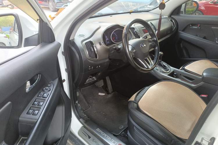 Used Kia Sportage R 2015 2.0L Automatic Two-Wheel Drive GLS Driver Seat