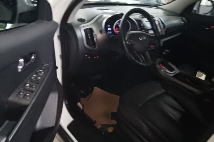 Used Kia Sportage R 2015 2.0L Automatic Two-Wheel Drive DLX Model Driver Seat