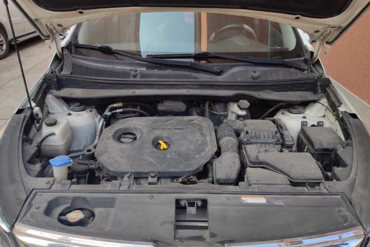 Used Kia Sportage R 2015 2.0L Automatic Two-Wheel Drive GL Engine Bay