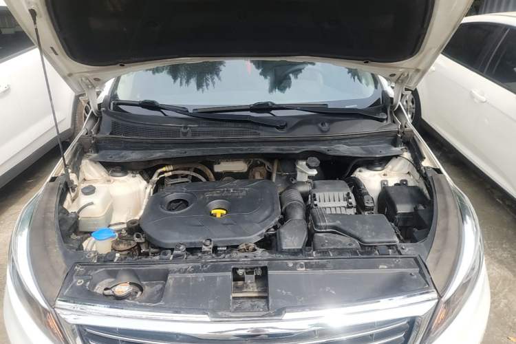 Used Kia Sportage R 2015 2.0L Automatic Two-Wheel Drive GL Engine Bay