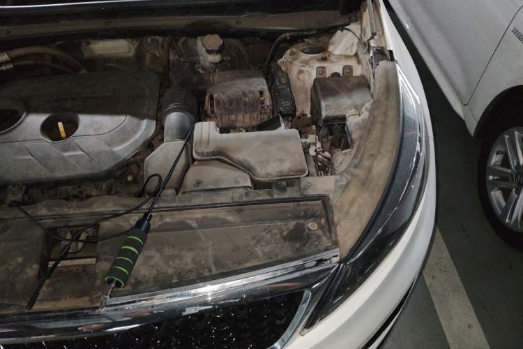 Used Kia Sportage R 2015 2.0L Automatic Two-Wheel Drive GL Engine Bay Left