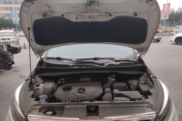 Used Kia Sportage R 2015 2.0L Automatic Two-Wheel Drive GL Engine Bay