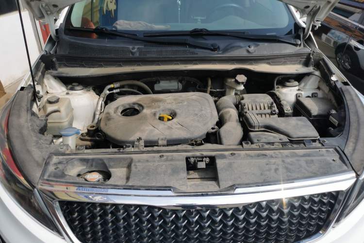 Used Kia Sportage R 2015 2.0L Automatic Two-Wheel Drive GL Engine Bay