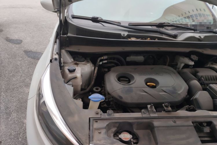 Used Kia Sportage R 2015 2.0L Automatic Two-Wheel Drive GL Engine Bay Right