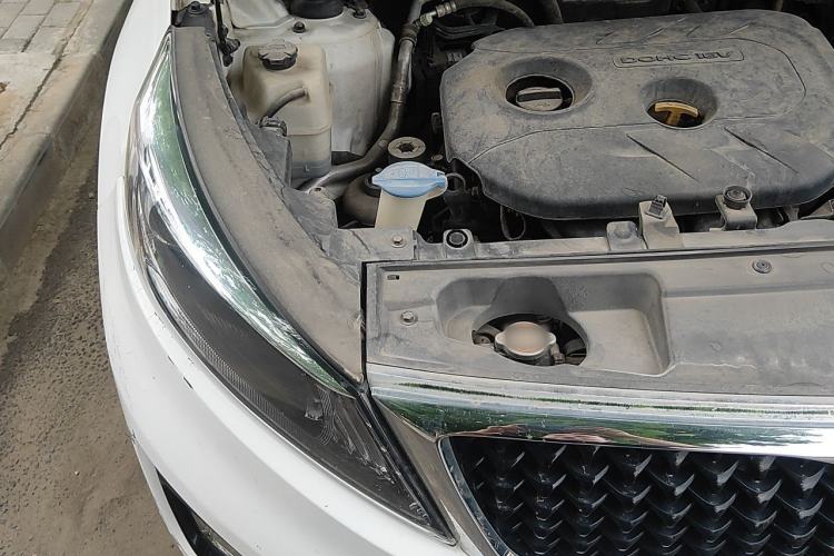 Used Kia Sportage R 2015 2.0L Automatic Two-Wheel Drive GL Engine Bay Right