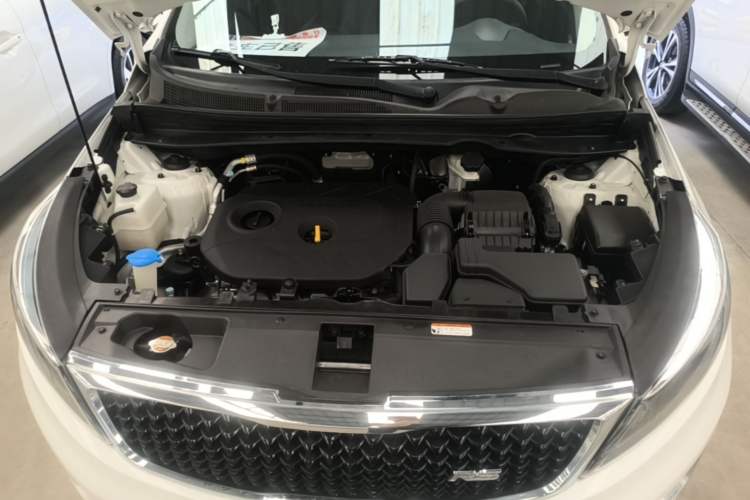 Used Kia Sportage R 2015 2.0L Automatic Two-Wheel Drive GL Engine Bay