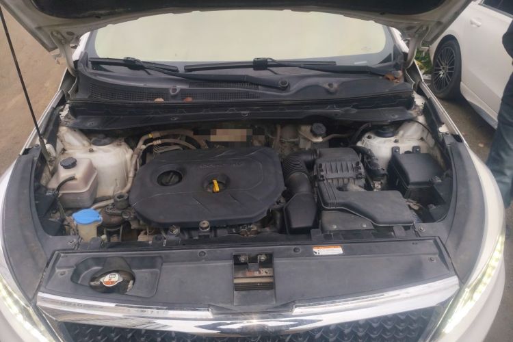 Used Kia Sportage R 2015 2.0L Manual Two-Wheel Drive GL Model Engine Bay