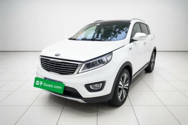 Kia Sportage R 2015 2.0L Automatic Two-Wheel Drive DLX Model usado