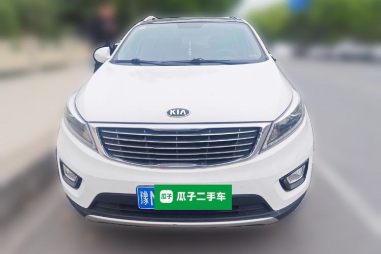 Used Kia Sportage R 2015 2.0L Automatic Two-Wheel Drive DLX Model Exterior 1