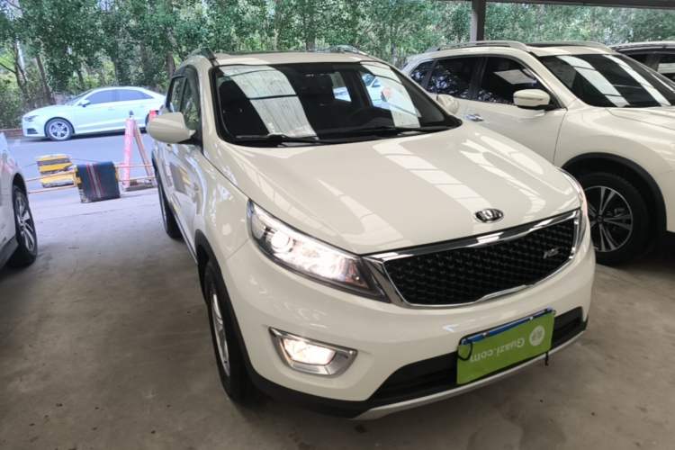 Used Kia Sportage R 2015 2.0L Automatic Two-Wheel Drive GL Exterior 1