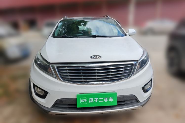 Used Kia Sportage R 2015 2.0L Automatic Two-Wheel Drive DLX Model Exterior 1