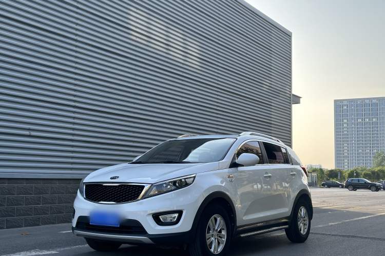 Used Kia Sportage R 2015 2.0L Automatic Two-Wheel Drive GL Exterior 3