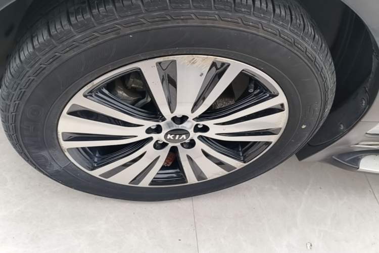 Used Kia Sportage R 2015 2.0L Automatic Two-Wheel Drive GLS Exterior 4