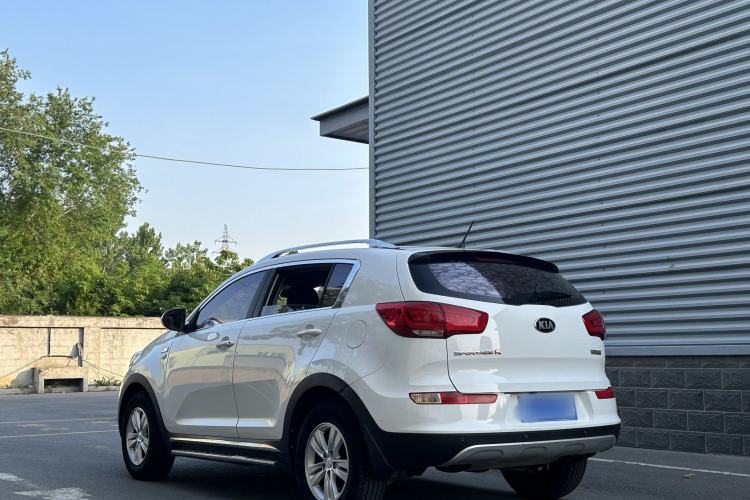 Used Kia Sportage R 2015 2.0L Automatic Two-Wheel Drive GL Exterior 5