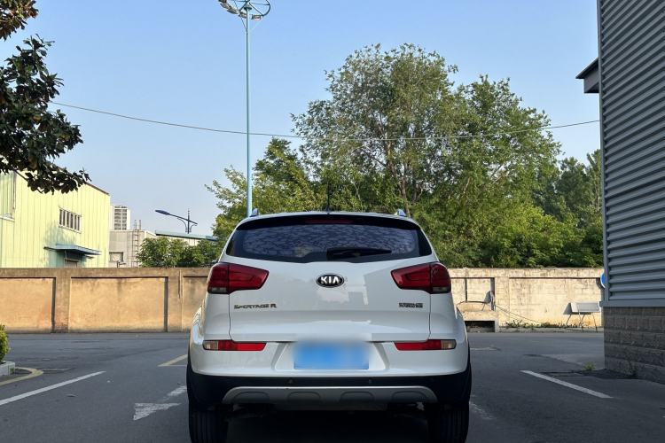 Used Kia Sportage R 2015 2.0L Automatic Two-Wheel Drive GL Exterior 8