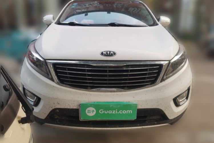 Used Kia Sportage R 2015 2.0L Automatic Two-Wheel Drive DLX Model Front