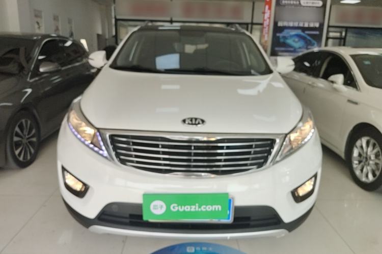 Used Kia Sportage R 2015 2.0L Automatic Two-Wheel Drive DLX Model Front