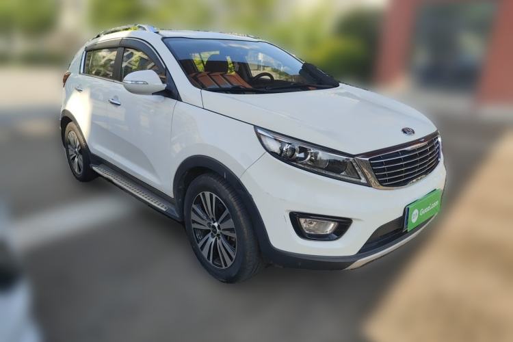 Used Kia Sportage R 2015 2.0L Automatic Two-Wheel Drive GLS Front Right 45 Deg