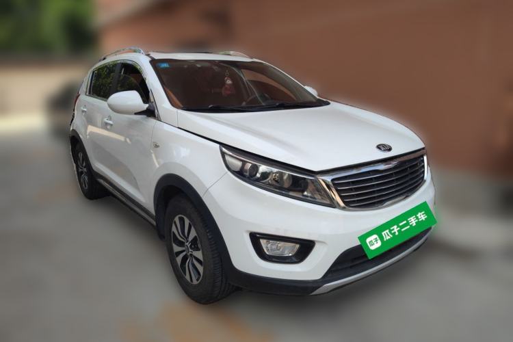 Used Kia Sportage R 2015 2.0L Automatic Two-Wheel Drive GL Front Right 45 Deg