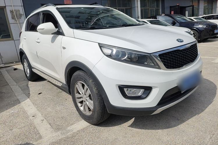 Used Kia Sportage R 2015 2.0L Automatic Two-Wheel Drive GL Front Right 45 Deg