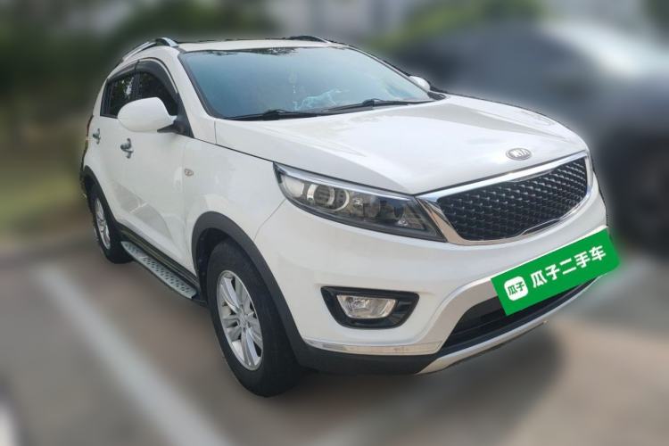 Used Kia Sportage R 2015 2.0L Automatic Two-Wheel Drive GL Front Right 45 Deg