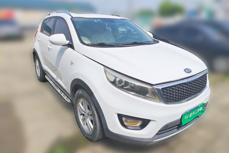 Used Kia Sportage R 2015 2.0L Automatic Two-Wheel Drive GL Front Right 45 Deg