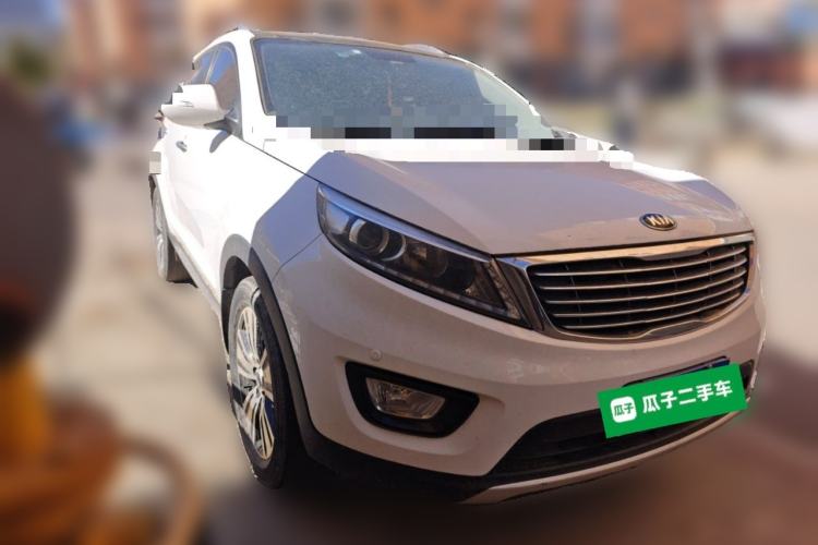 Used Kia Sportage R 2015 2.0L Automatic Two-Wheel Drive DLX Model Front Right 45 Deg
