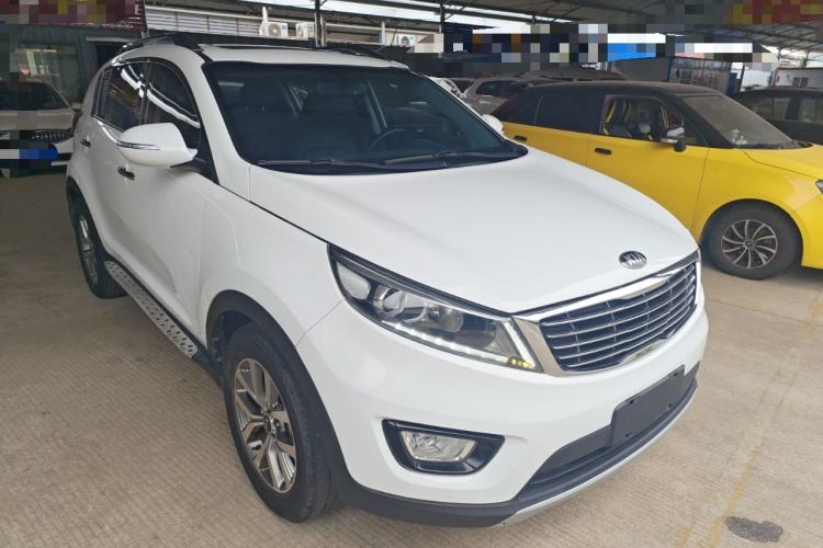 Used Kia Sportage R 2015 2.0L Automatic Two-Wheel Drive GLS Front Right 45 Deg