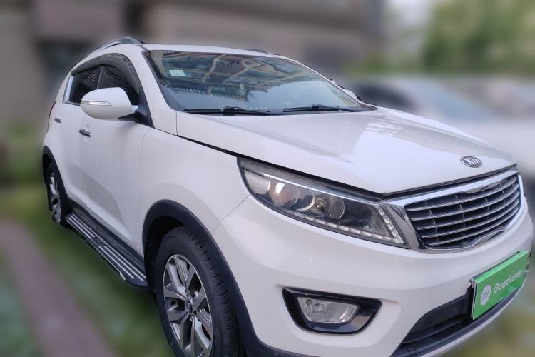 Used Kia Sportage R 2015 2.0L Automatic Two-Wheel Drive GLS Front Right 45 Deg