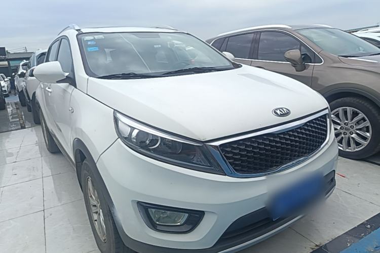 Used Kia Sportage R 2015 2.0L Automatic Two-Wheel Drive GL Front Right 45 Deg