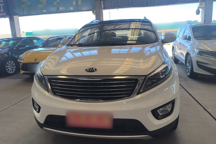 Used Kia Sportage R 2015 2.0L Automatic Two-Wheel Drive DLX Model Front