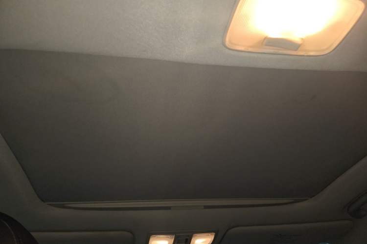 Used Kia Sportage R 2015 2.0L Automatic 2WD Premium Edition Headliner
